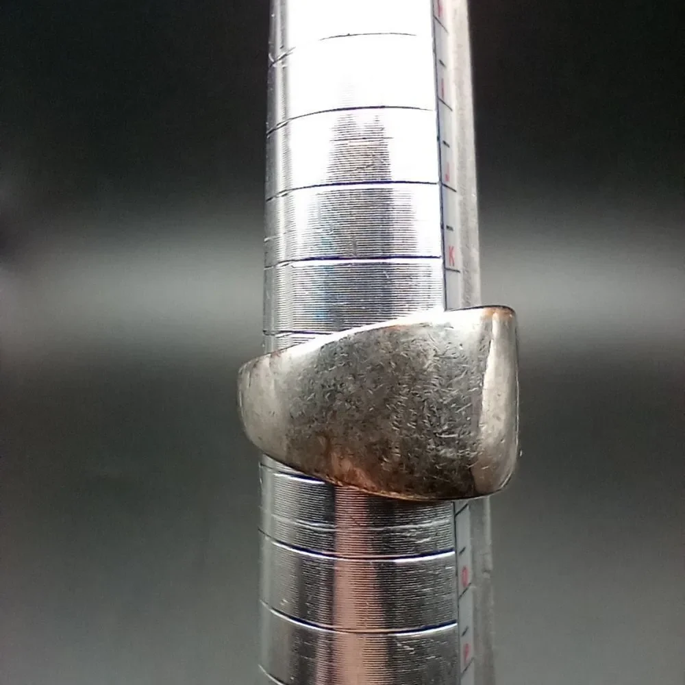 silver baguette ring brutalist size 6 R237